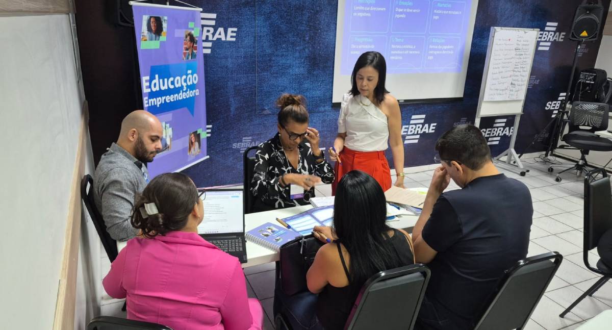 Sebrae capacita professores com metodologia Jornada Despertar para fortalecer o protagonismo juvenil em Porto Velho