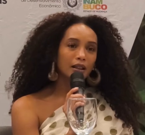Taís Araújo celebra 30 anos de carreira e destaca liberdade