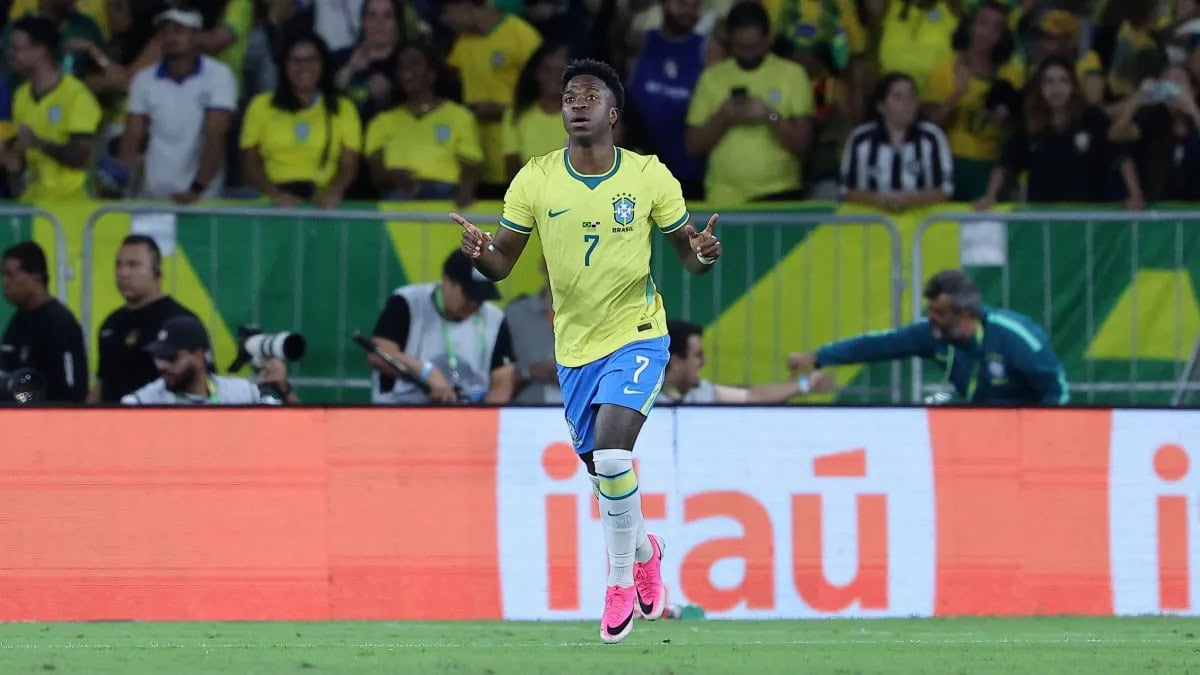 Vini salva o Brasil, e torcedores de Porto Velho já alternam entre a corneta e a esperança pelo hexa